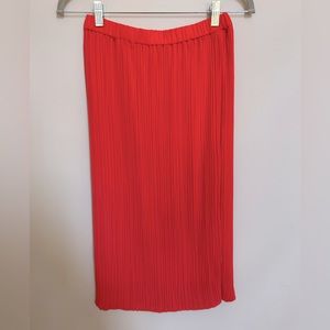 Lovely midi length skirt by Gerard Darrel in euro size 42( US 10/12) NWT